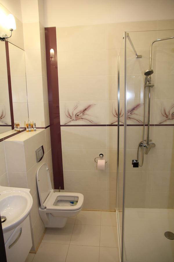 Gosciniec Pod Mlynem Hotel Inowroclaw Ngoại thất bức ảnh